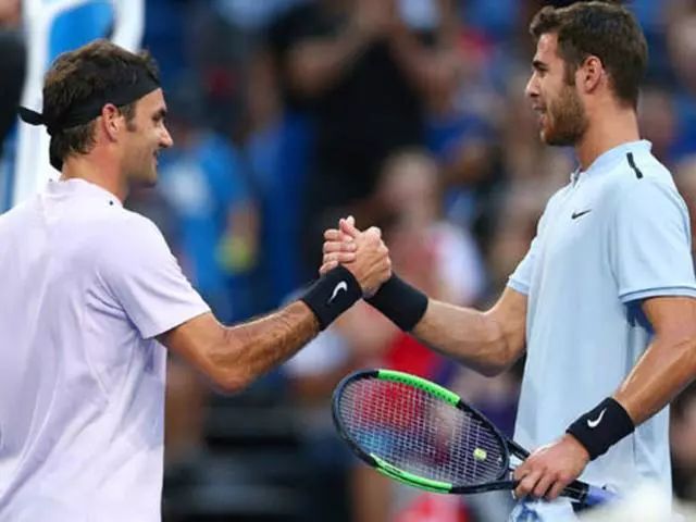 足球运动员 足球运动员