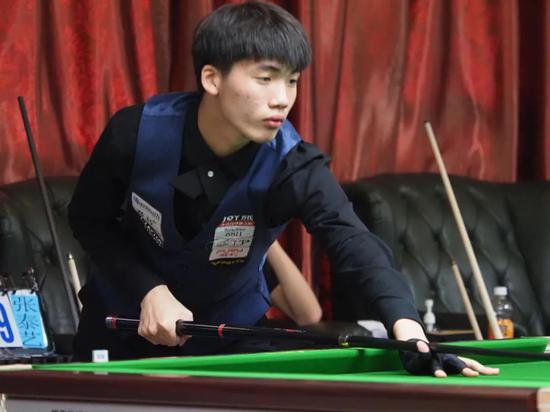 再搭配一位 再搭配一位