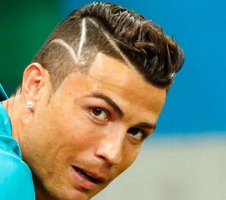 因此受到了 因此受到了